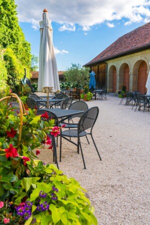 Terrasse côté cour.