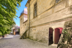 Allée médiévale du Château